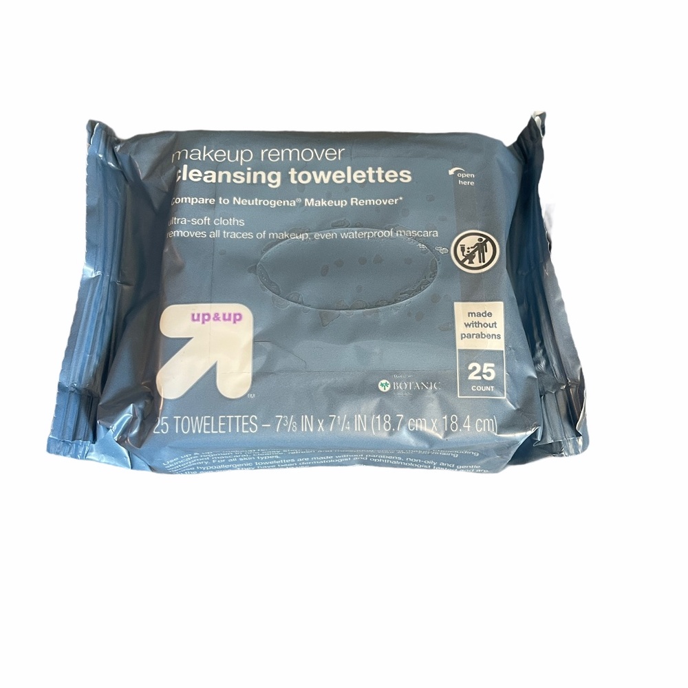 Up & Up Makeup Remover Cleansing Towelettes 25 ct